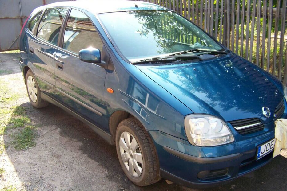 Продам Nissan Almera Tino 2003 года в г. Новомиргород, Кировоградская область
