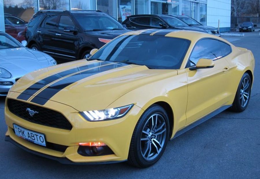 Продам Ford Mustang Premium 2016 года в Киеве