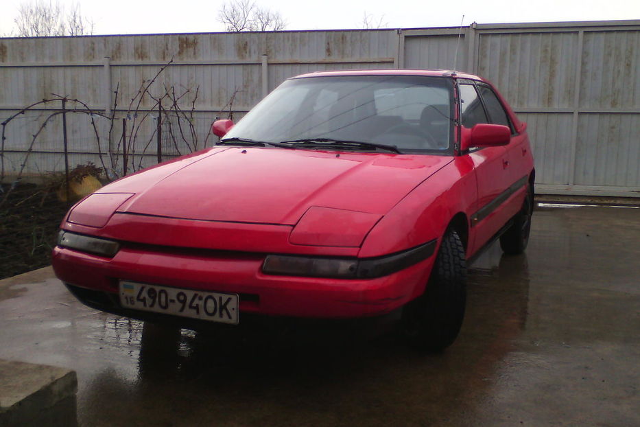 mazda fameliy 1990 года