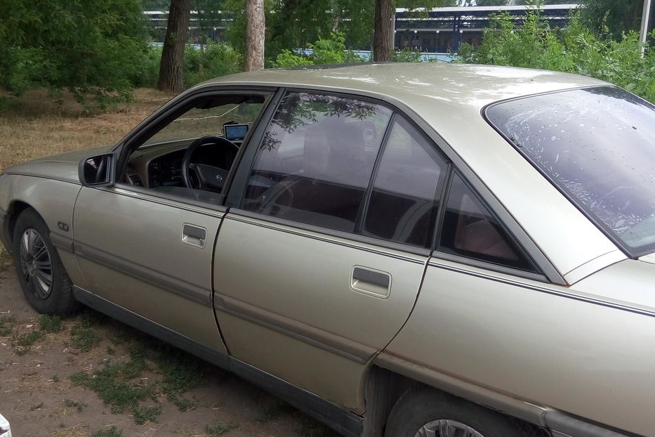 Продам Opel Omega 1987 года в Харькове