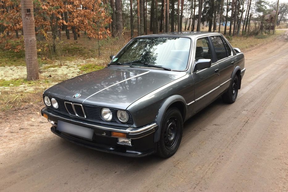 Продам BMW 324 1986 года в г. Сарны, Ровенская область