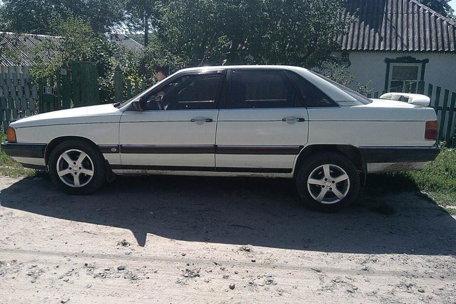 Продам Audi 100 1984 года в Харькове