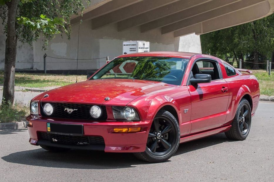 Ford mustang 2006 года