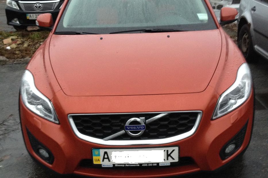 Продам Volvo C30 2012 года в Киеве