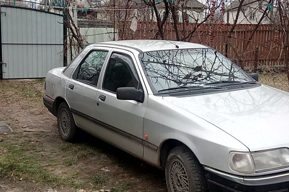 Продам Ford Sierra Сидан 1989 года в г. Светловодск, Кировоградская область