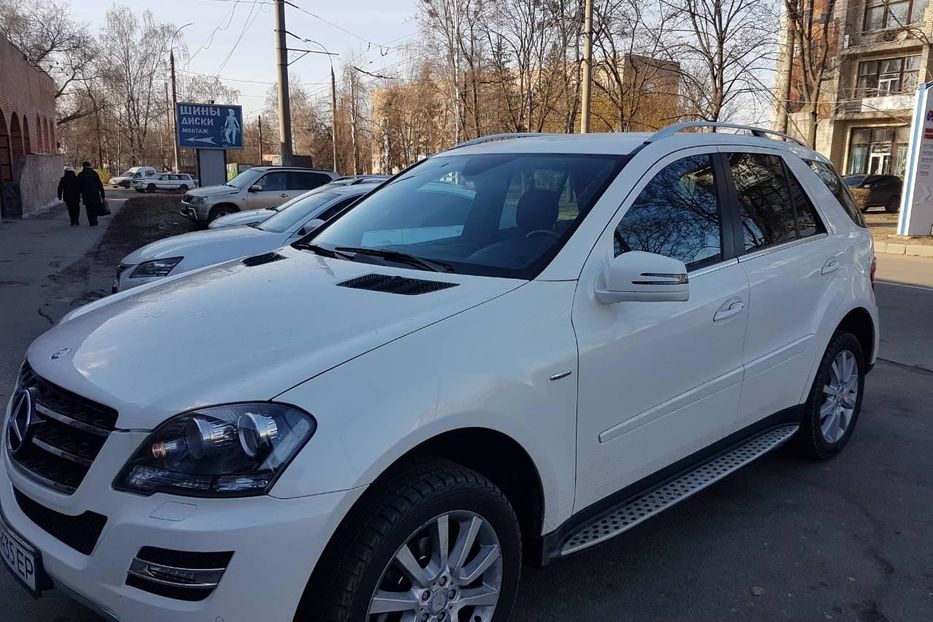 Продам Mercedes-Benz ML 350 Grand edition  2011 года в Харькове
