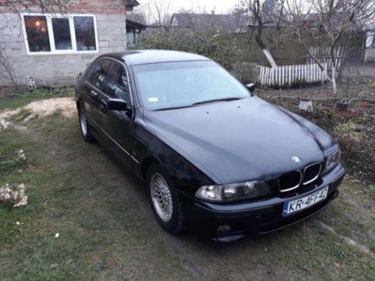 Продам BMW 523 1996 года в Луцке