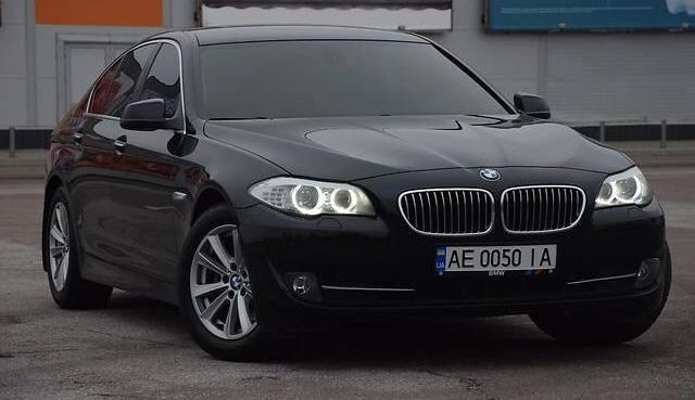 Продам BMW 523 2011 года в г. Бердянск, Запорожская область