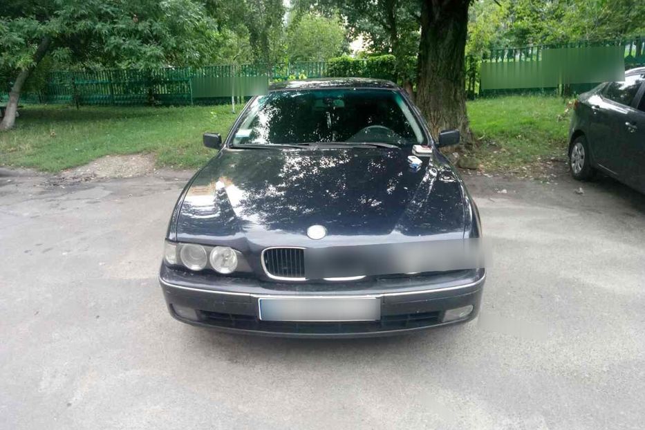 Продам BMW 523 Универсал 1998 года в Киеве