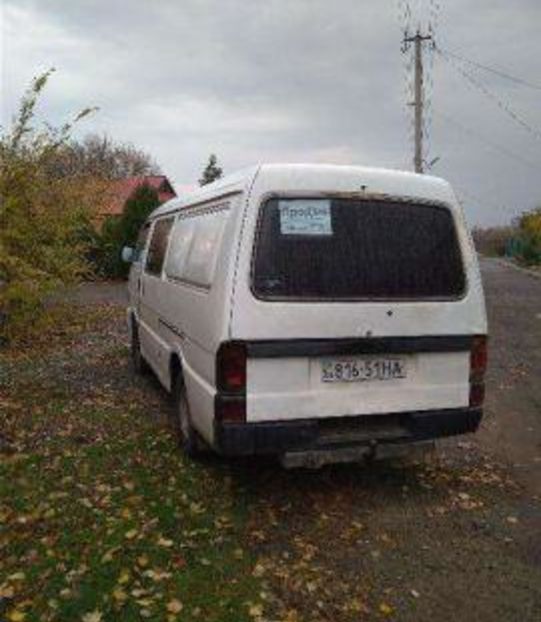 Продам Mazda B-series Мазда е 2200 1992 года в г. Мелитополь, Запорожская область