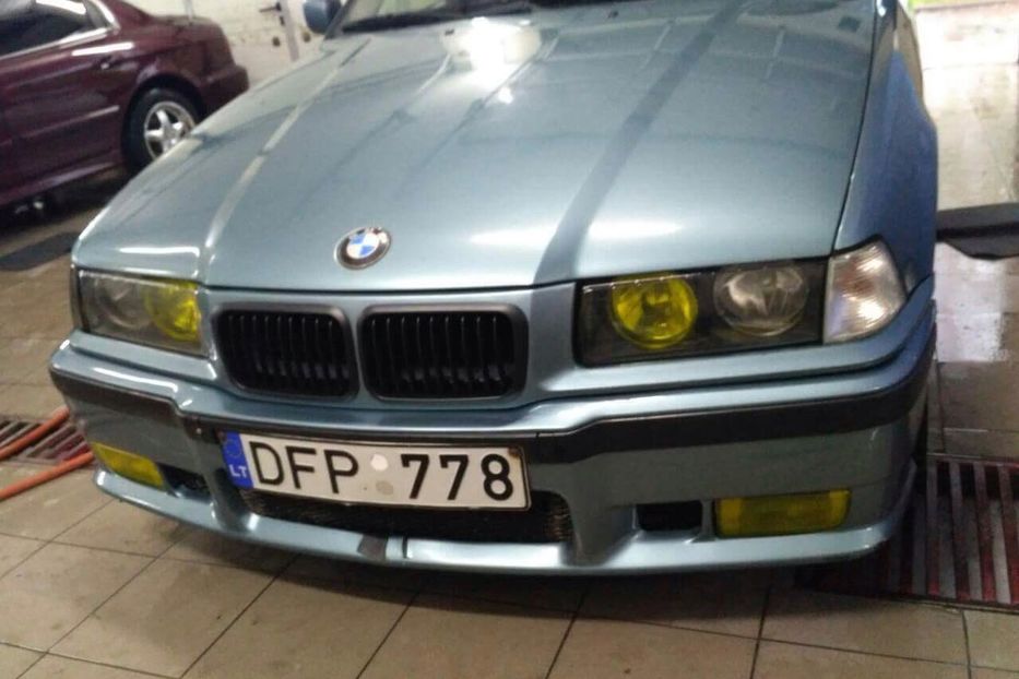 Продам BMW 316 Продам машину 1994 года в Херсоне