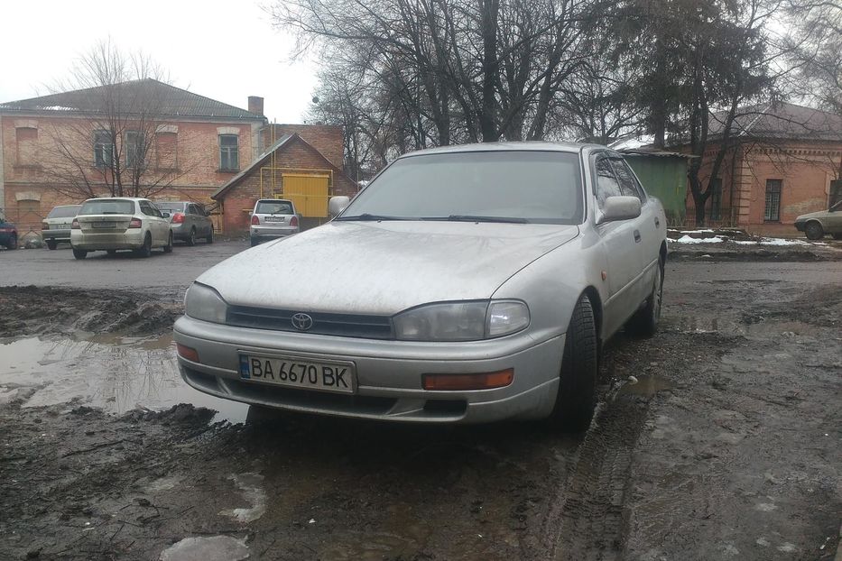 Продам Toyota Camry Тойота 1992 года в г. Умань, Черкасская область