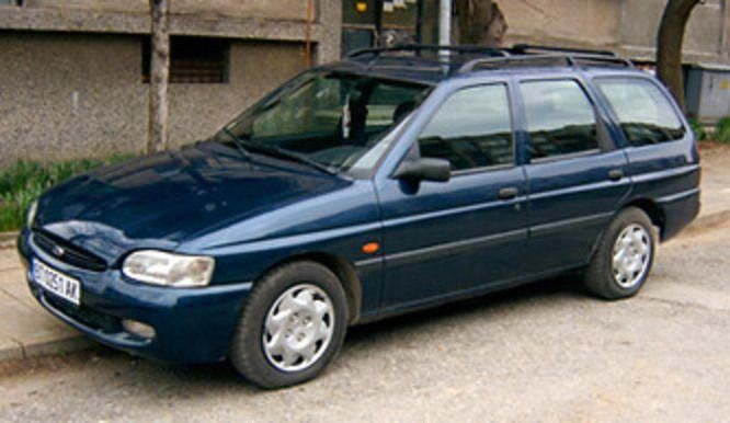 Продам Ford Escort 1996 года в Полтаве