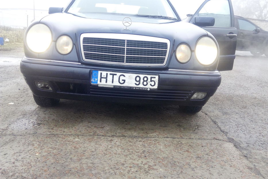 Продам Mercedes-Benz E-Class 1997 года в Киеве