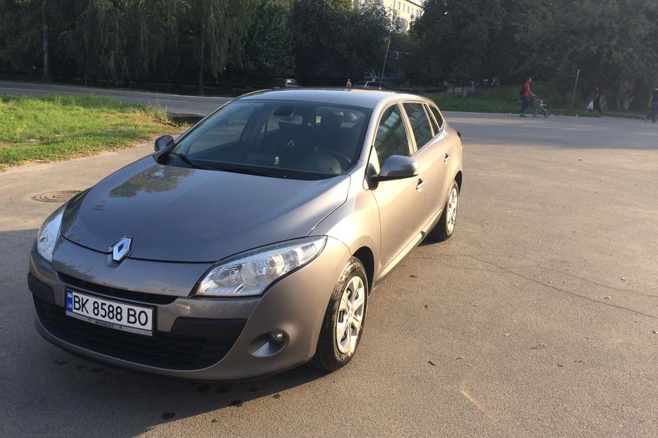 Продам Renault Megane Renault Megane  2010 2010 года в Ровно