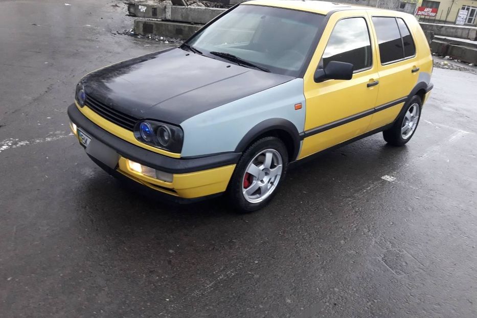 Продам Volkswagen Golf III 1993 года в Ровно