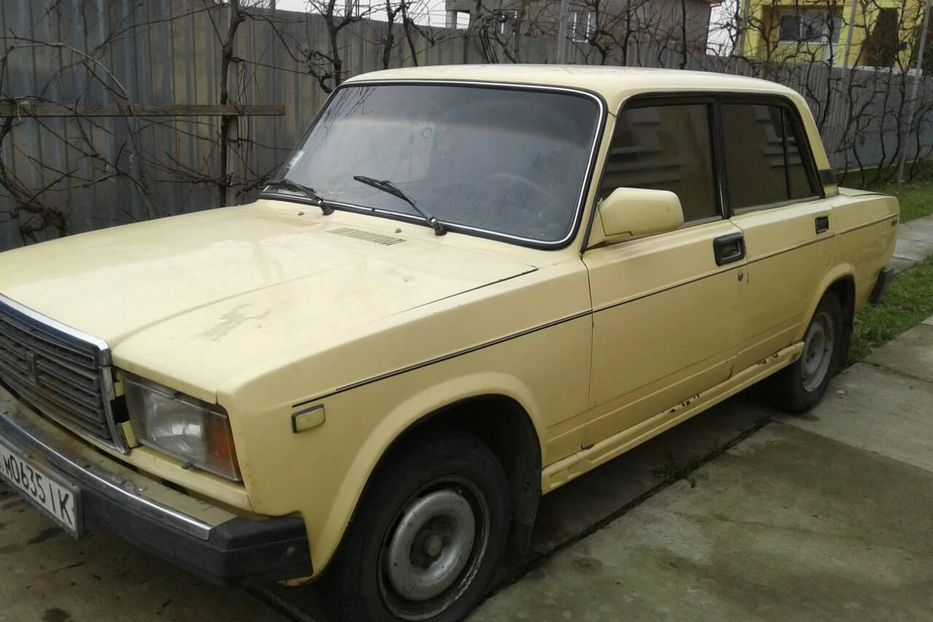 Продам ВАЗ 2107 1986 года в Ужгороде