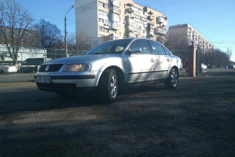Продам Volkswagen Passat B1 1998 года в Одессе
