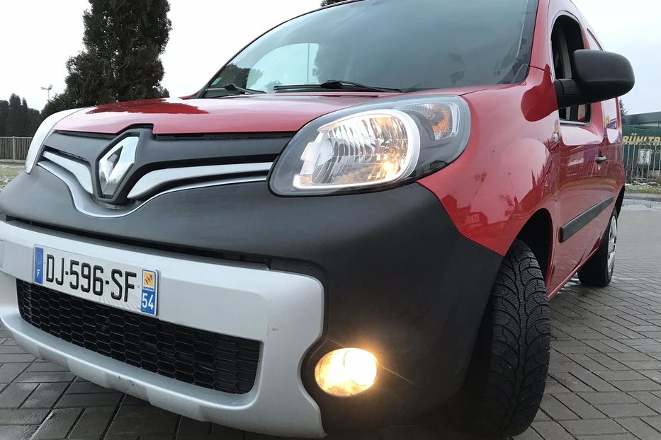 Продам Renault Kangoo груз. 81kw 6-ст 2015 года в г. Сарны, Ровенская область