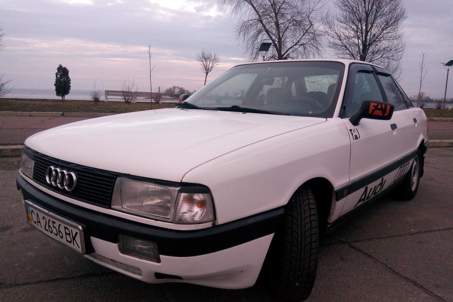 Продам Audi 80 B3 1988 года в Черкассах