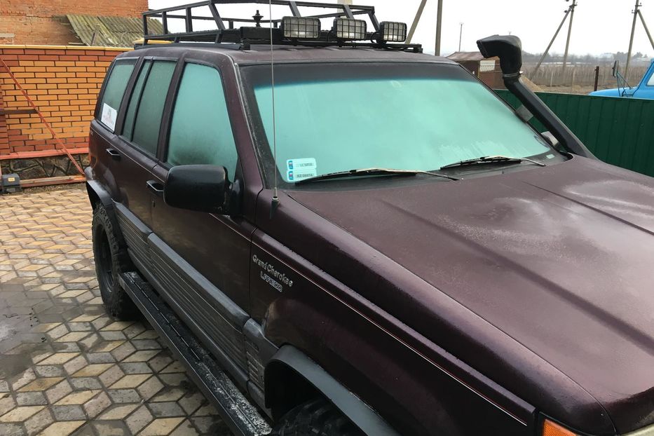 Продам Jeep Grand Cherokee внедорожник qeep 1996 года в г. Ильинцы, Винницкая область