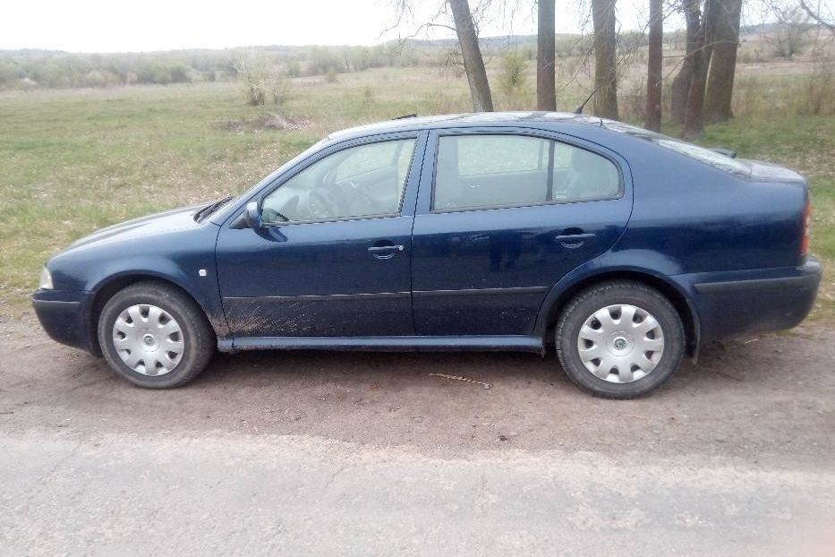 Продам Skoda Octavia 2003 года в Львове