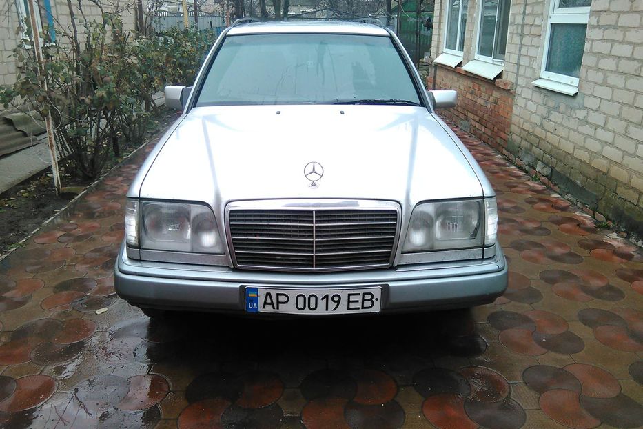 Продам Mercedes-Benz E-Class 1995 года в г. Мелитополь, Запорожская область