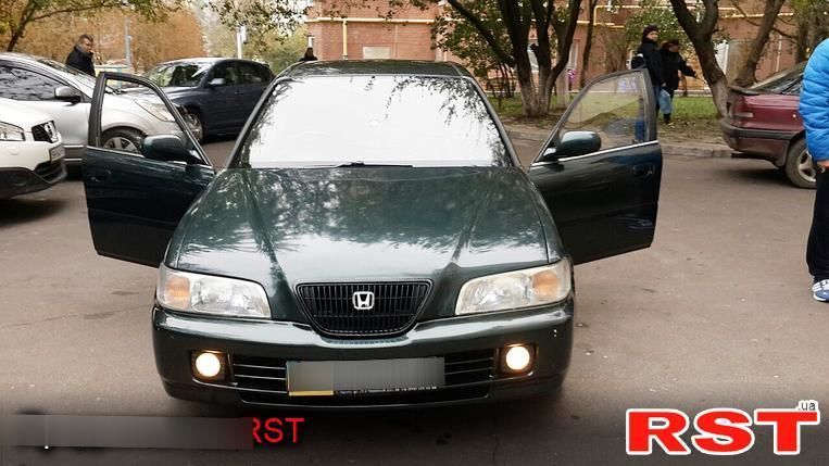 Продам Honda Accord 1996 года в Одессе