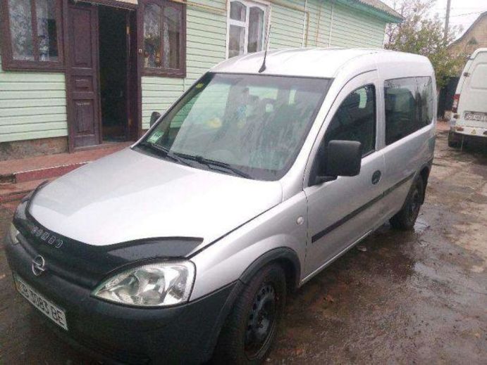 Продам Opel Combo пасс. 2008 года в г. Борзна, Черниговская область