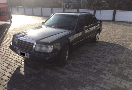 Продам Mercedes-Benz 260 1992 года в Черновцах