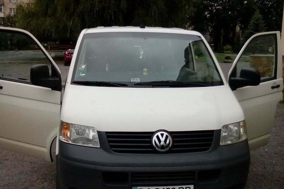 Продам Volkswagen T5 (Transporter) пасс. Пассажир 2006 года в Кропивницком