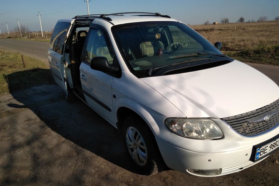 Продам Chrysler Voyager 2002 года в г. Коблево, Николаевская область