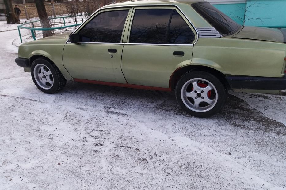 Продам Opel Ascona 1986 года в г. Новая Каховка, Херсонская область