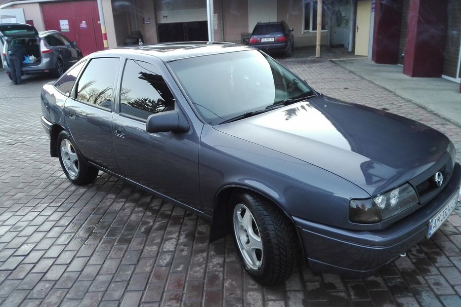 Продам Opel Vectra A 1989 года в г. Бердичев, Житомирская область