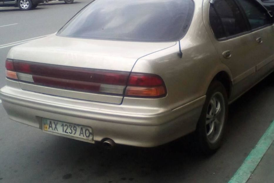 Продам Nissan Maxima 1997 года в г. Черноморское, Одесская область