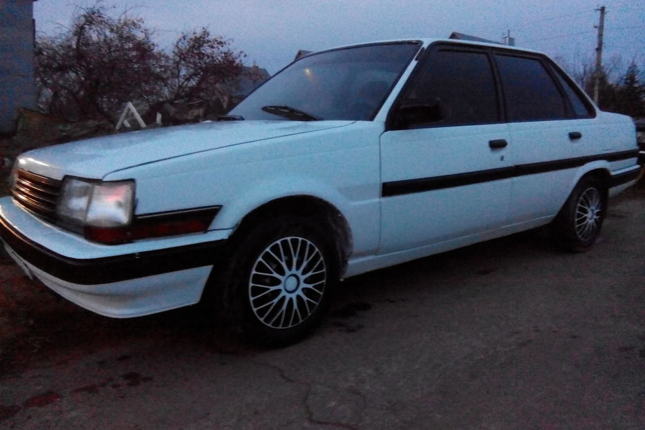 Продам Toyota Carina 1986 года в г. Овидиополь, Одесская область