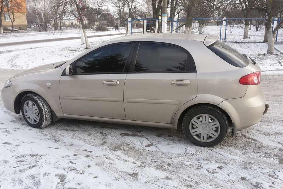 Продам Chevrolet Lacetti Хетчбек 5 дверний 2011 года в Киеве