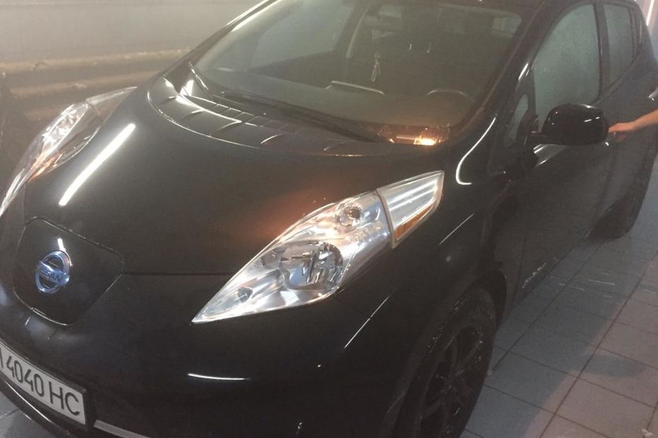 Продам Nissan Leaf Nissan Leaf  2015 2015 года в Харькове