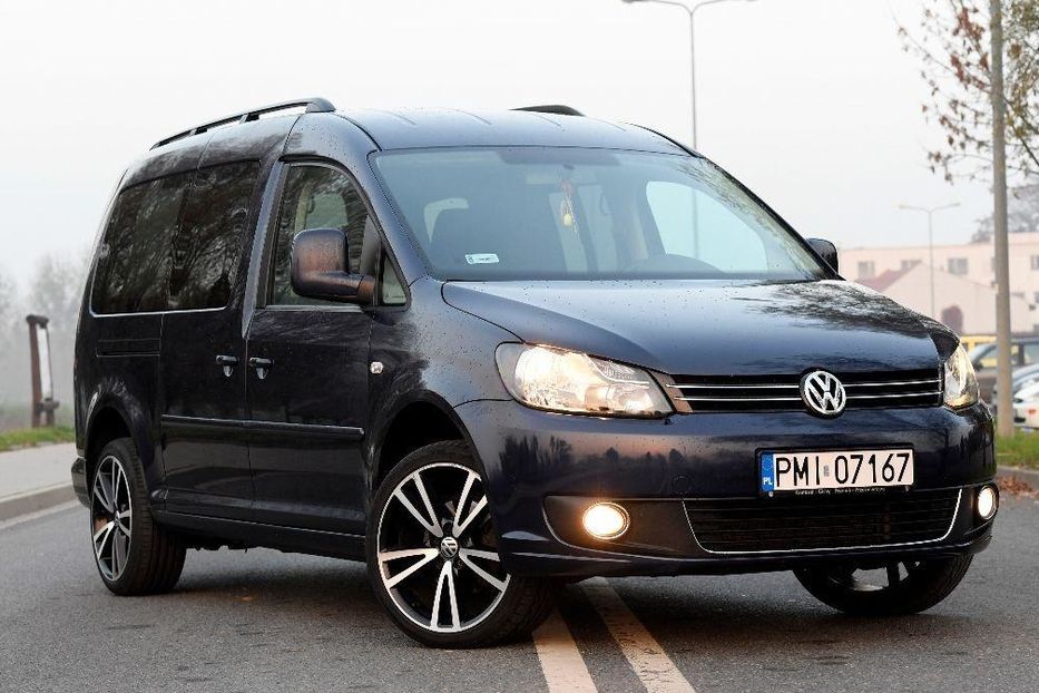 Продам Volkswagen Caddy пасс. Годовые документы + Растаможка!!! в Киеве