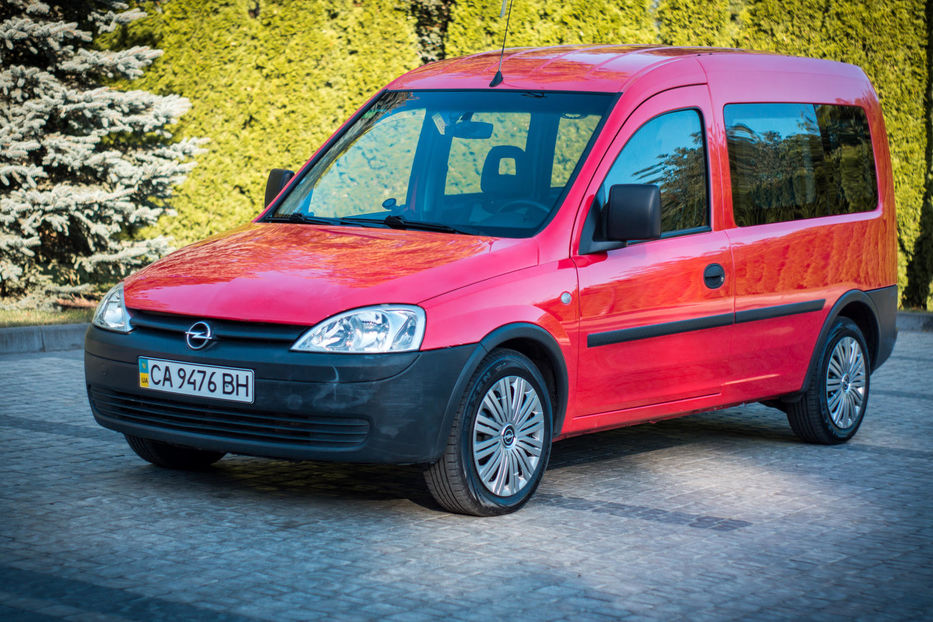 Продам Opel Combo пасс. 2007 года в Киеве