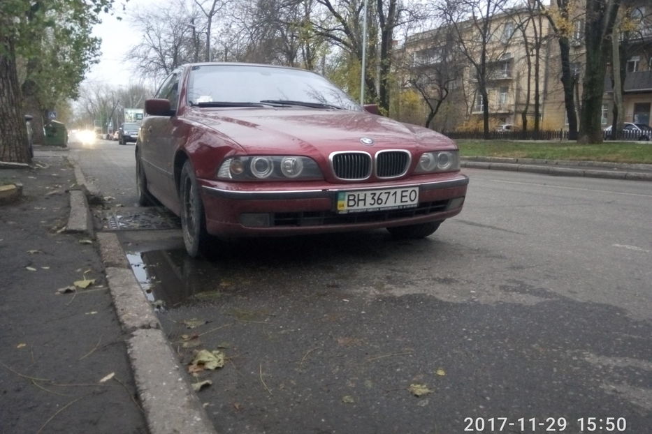 Продам BMW 528 е39 1996 года в Одессе