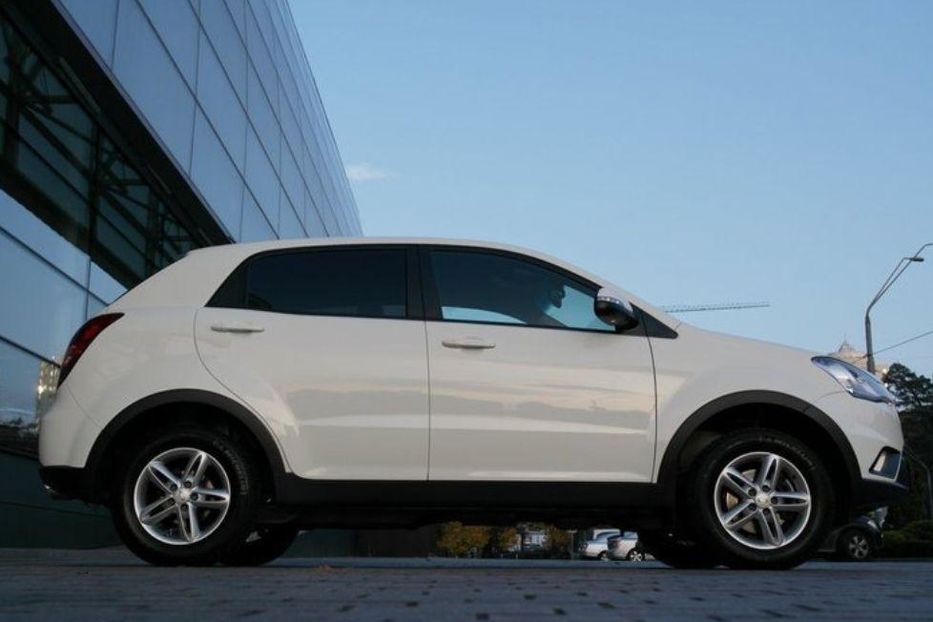 Продам SsangYong Korando 2013 года в Киеве