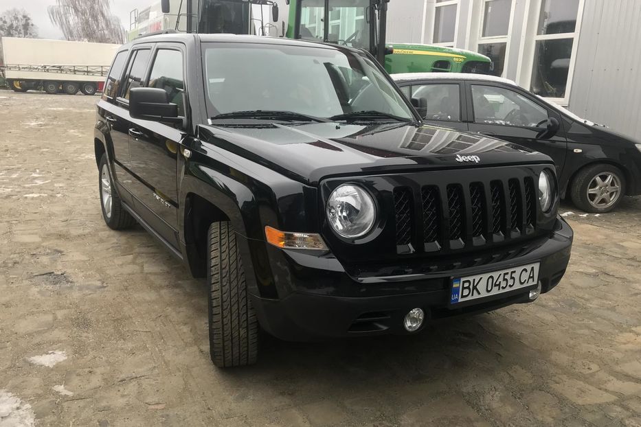 Продам Jeep Patriot Jeep Patriot  2014 2014 года в Ровно
