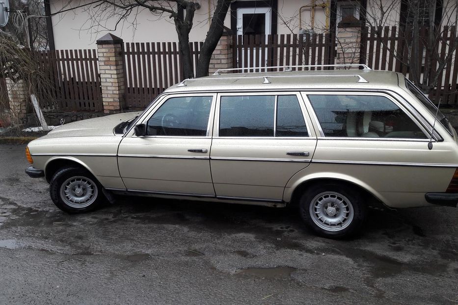 Продам Mercedes-Benz E-Class 240 D 1984 года в Киеве