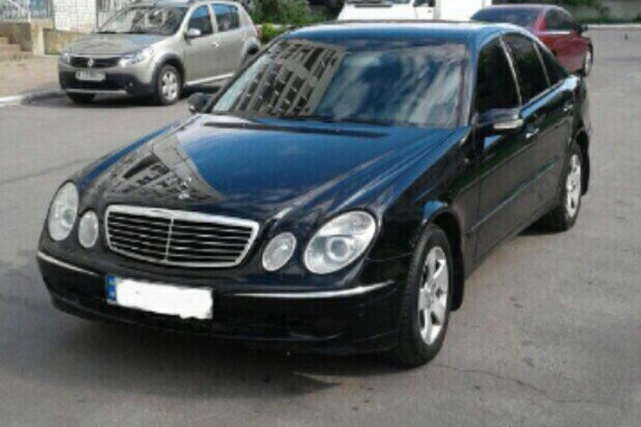 Продам Mercedes-Benz E-Class Авангард 2003 года в Киеве