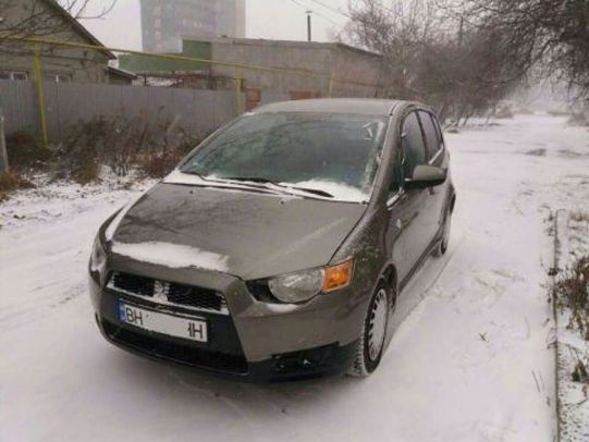 Продам Mitsubishi Colt 2011 года в Одессе