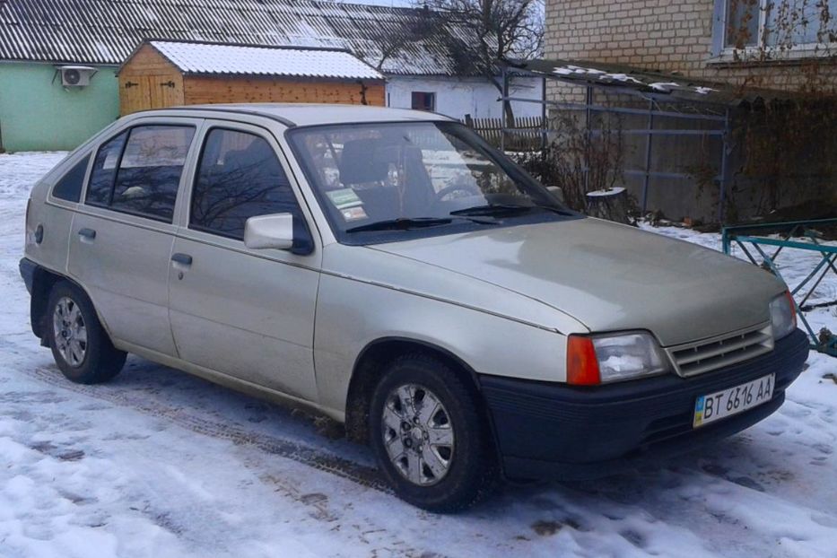 Продам Opel Kadett 1987 года в г. Березнеговатое, Николаевская область