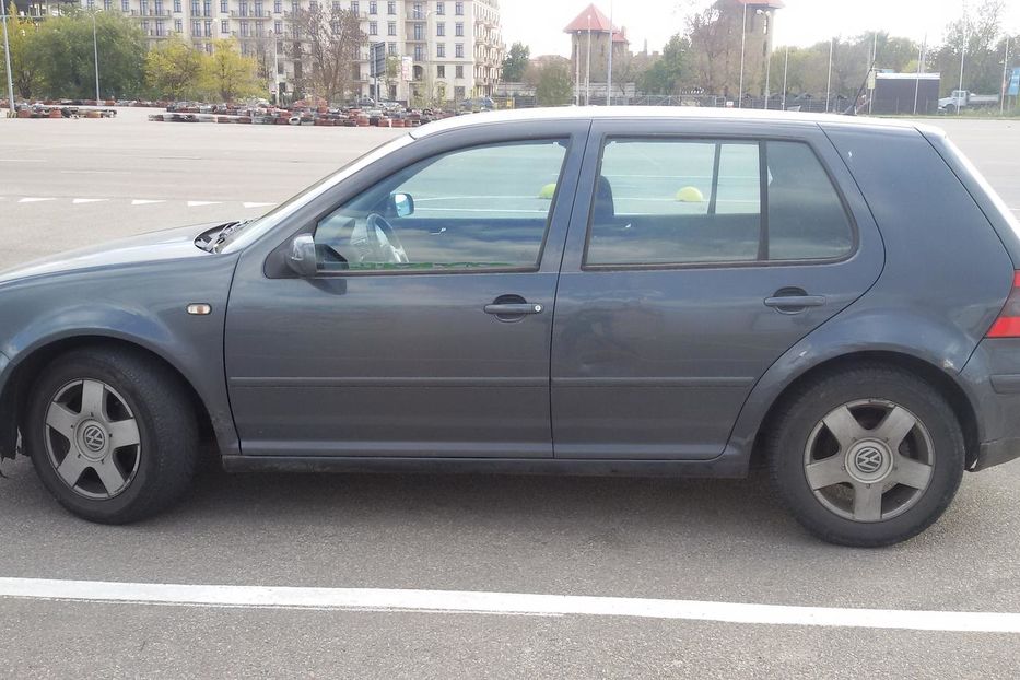 Продам Volkswagen Golf IV 1998 года в Одессе