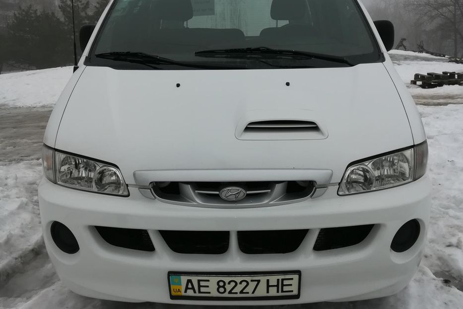 Продам Hyundai H1 груз. Hyundai H1 груз.  2004 2004 года в Днепре