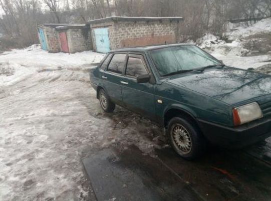 Продам ВАЗ 21099 1997 года в г. Кривой Рог, Днепропетровская область
